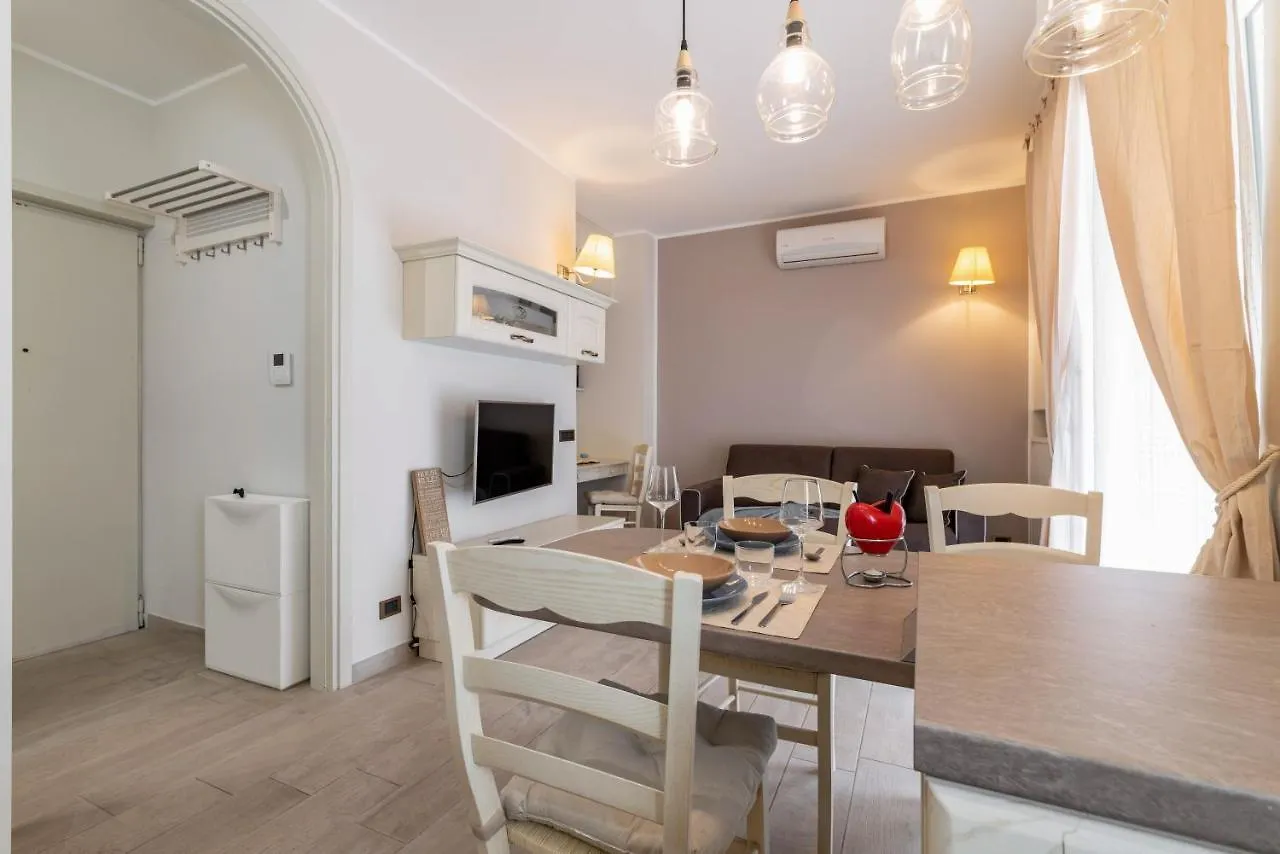 Be House - By Host4U Apartment Milan 0*,  Italy