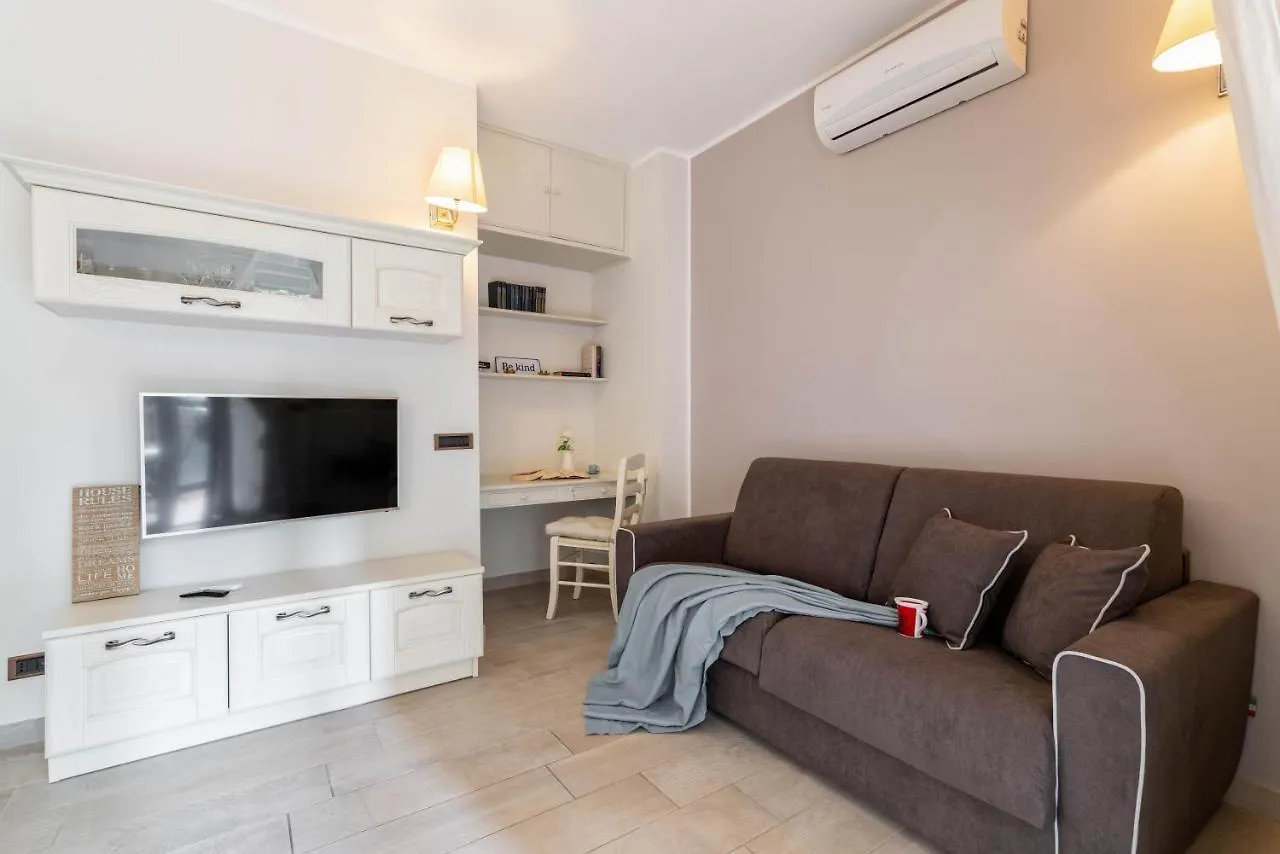 Be House - By Host4U Apartment Milan